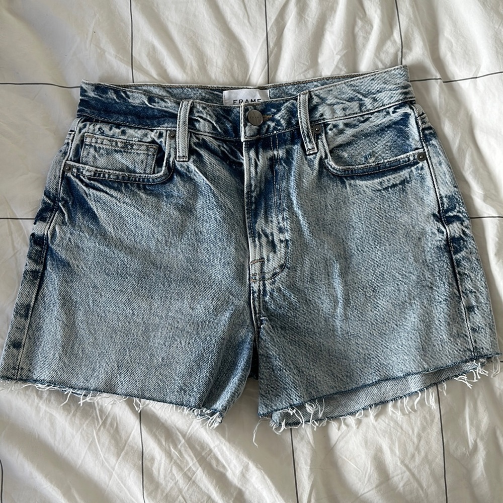 Frame Le Simone Denim Short Size 25